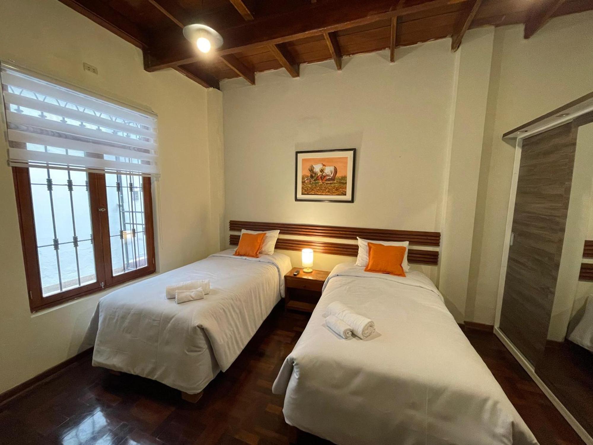 Posada Miraflores Ліма Екстер'єр фото